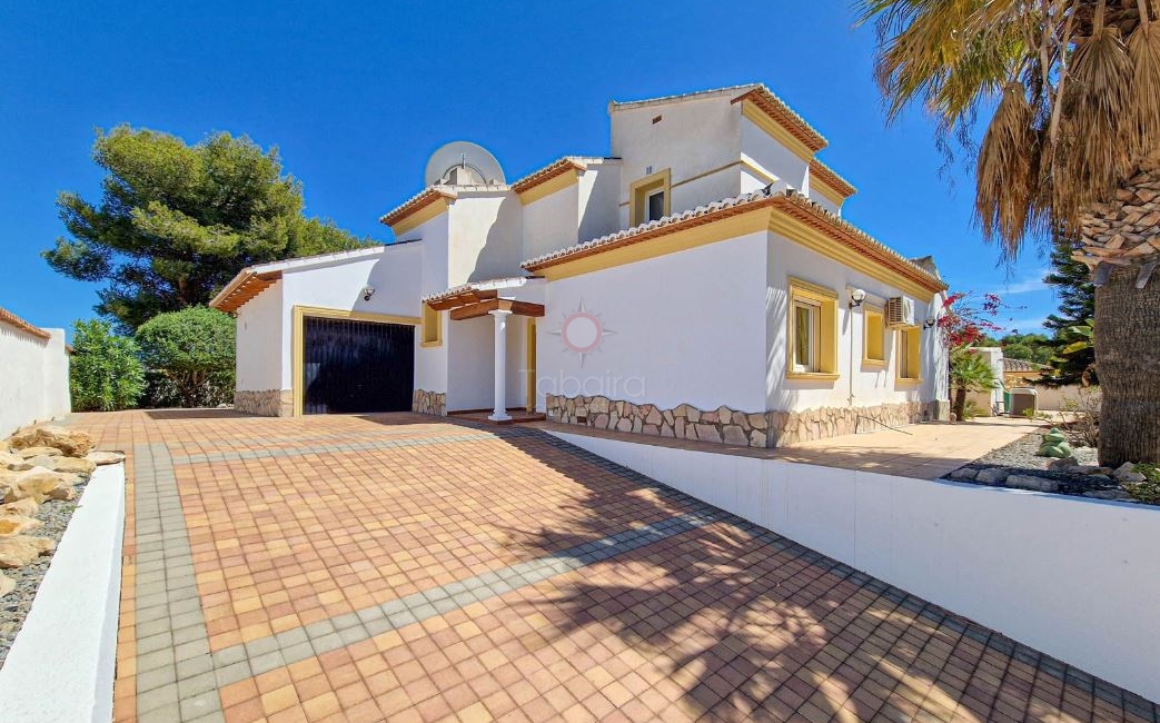 продажа » Villa » Moraira » Pinar de L'Adovcat