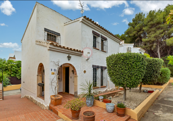 Villa - Sale - Moraira - La Cometa