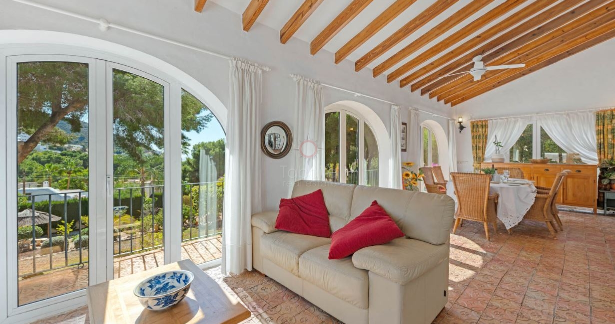 Mediterranean villa for sale next to El Portet Beach Moraira