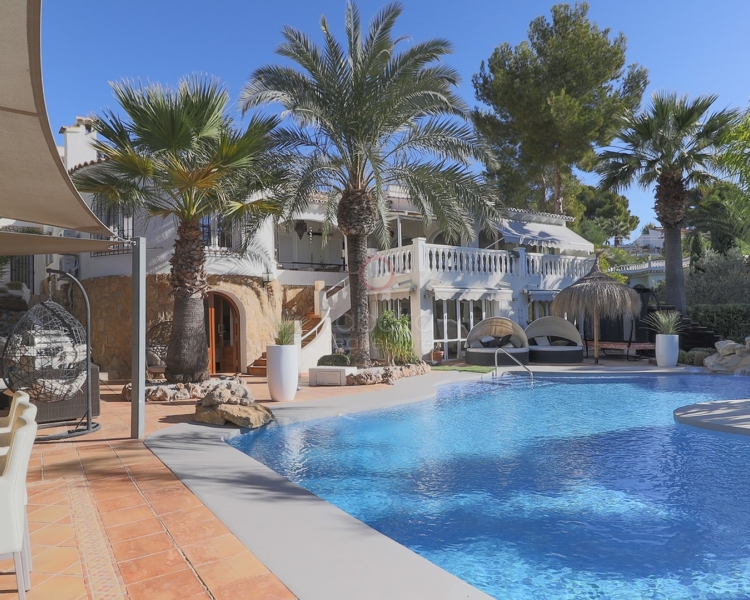 Villa - Verkoop - Moraira - San Jaime