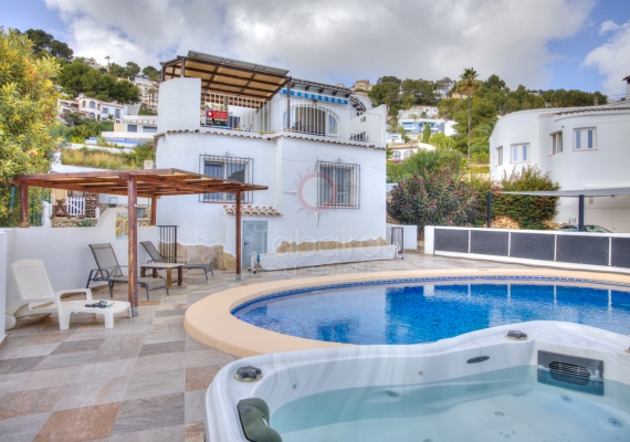 Villa - Verkoop - Moraira - Pinar del Advocat