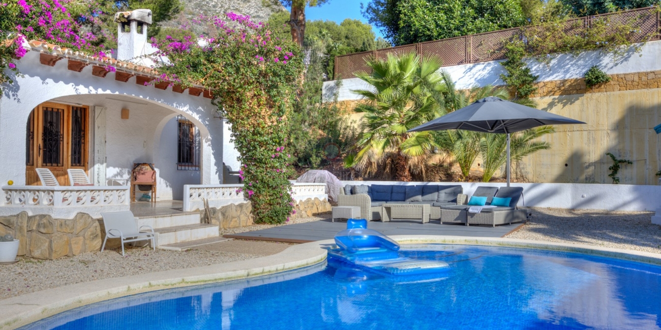 Casa en venta en la playa El Portet Moraira