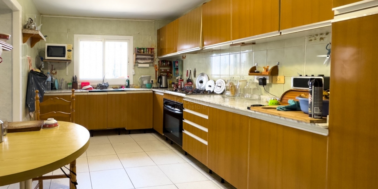 Koopjesvilla te koop in Javea - toplocatie bij oude stad & Colamar