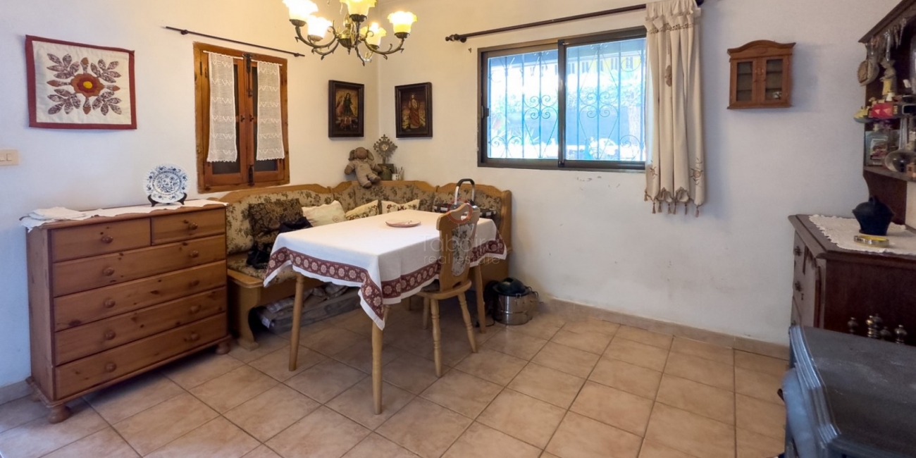 Koopjesvilla te koop in Javea - toplocatie bij oude stad & Colamar