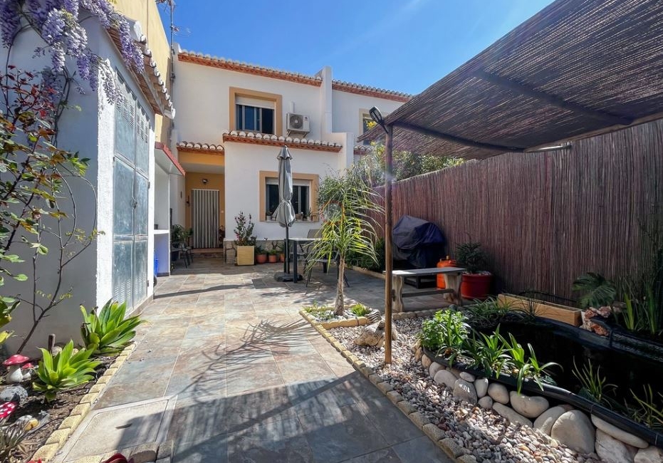 Venta &raquo; Casa de pueblo &raquo; Benigembla &raquo; Benigembla