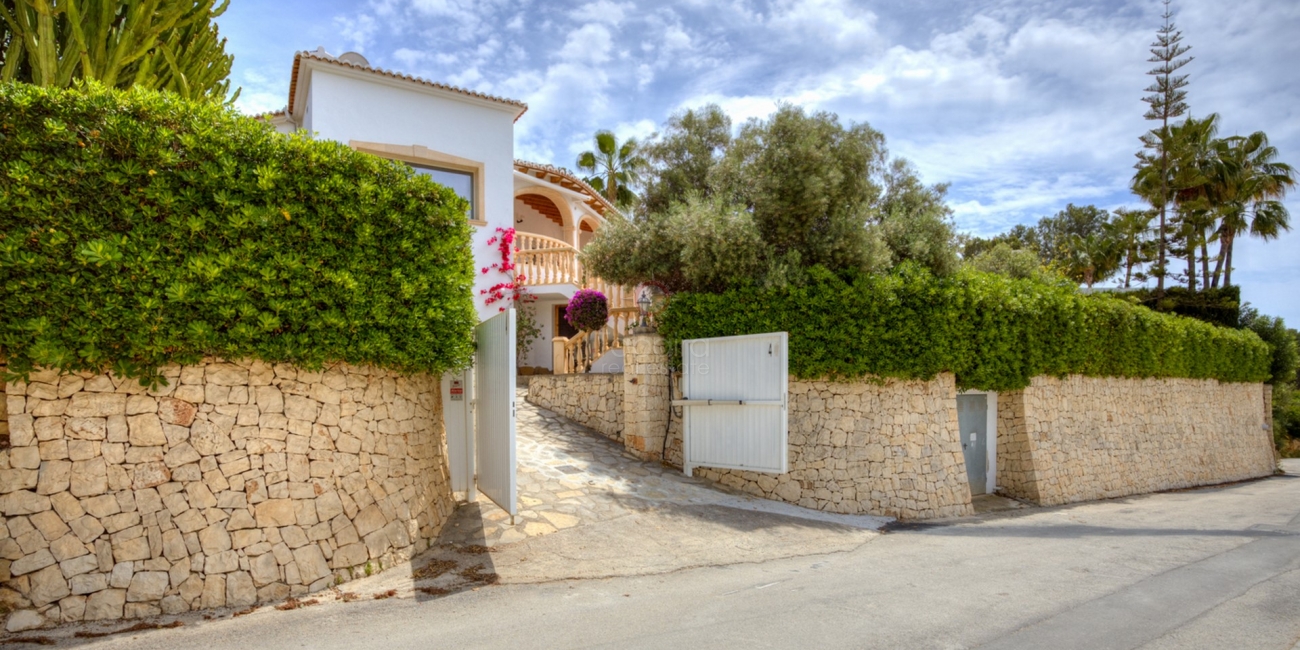 ▷ sea views villas for sale in pla del mar moraira