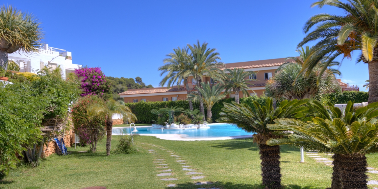 Moraira Penthouse with Private Pool│Communal Pool│Sea Views