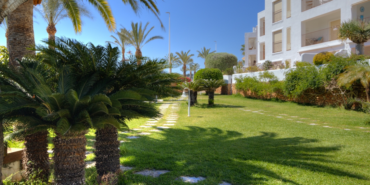 Moraira Penthouse with Private Pool│Communal Pool│Sea Views