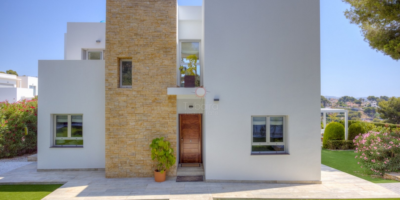 ▷ Villa neuve avec vue sur la mer à vendre sur la côte de Benissa