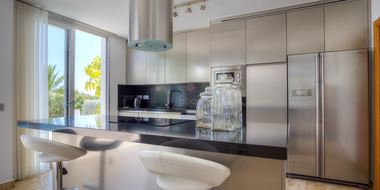 ▷ Villa neuve avec vue sur la mer à vendre sur la côte de Benissa