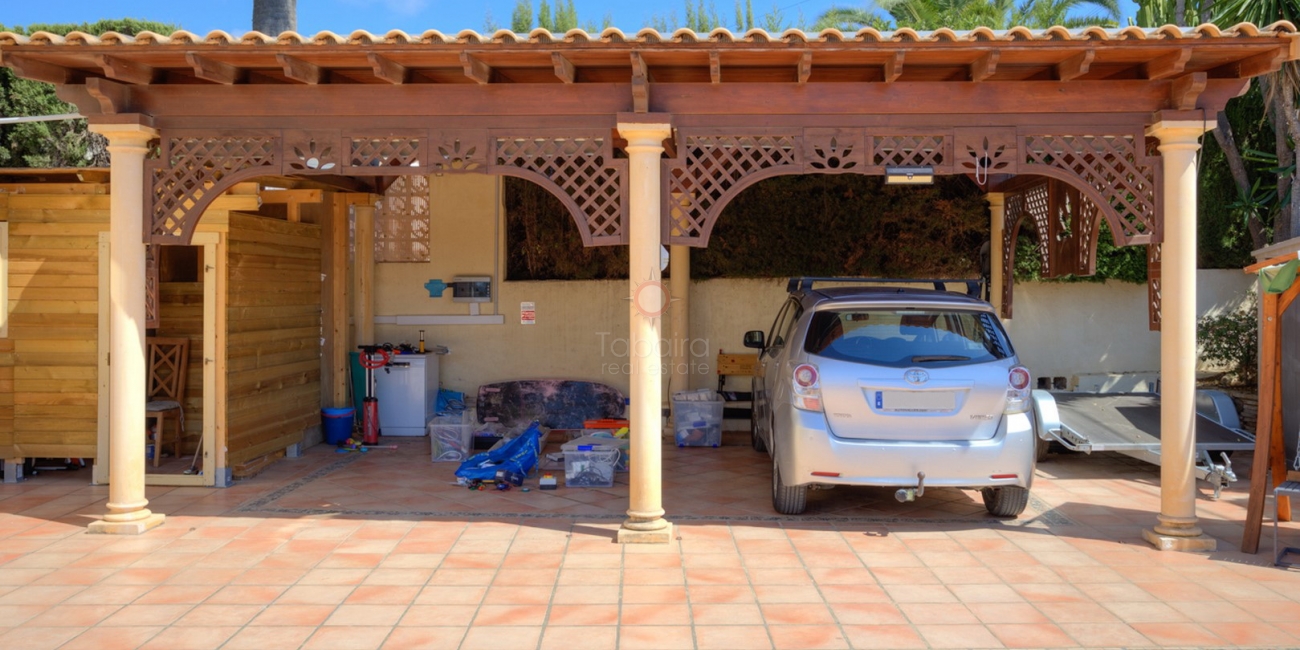 Modern Villa in Calpe with Sea Views, Pool & Holiday Rental Potential