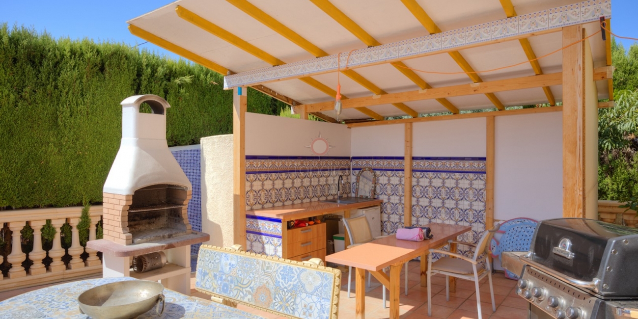 Modern Villa in Calpe with Sea Views, Pool & Holiday Rental Potential