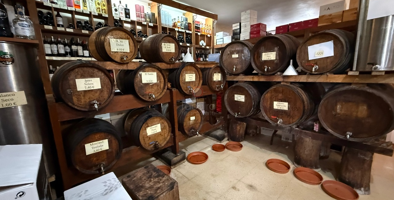 Verkoop &raquo; Commercial &raquo; Moraira &raquo; Pueblo